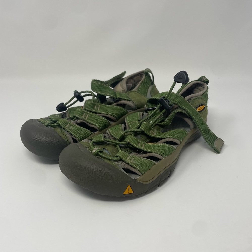 Green Keen Men’s Newport H2 Waterproof Hiking Sport Sandal